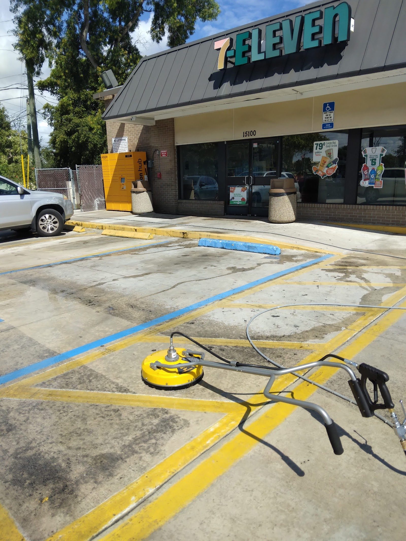 Commercial Pressure Washing
